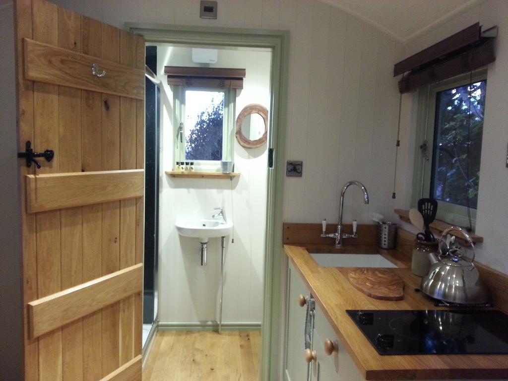 The Farm Hut Villa Barmouth Buitenkant foto